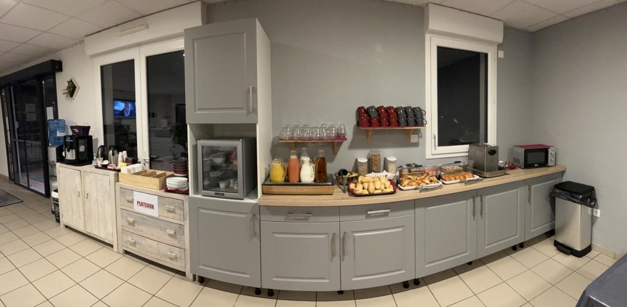Zenao Appart'Hotel Невер Экстерьер фото