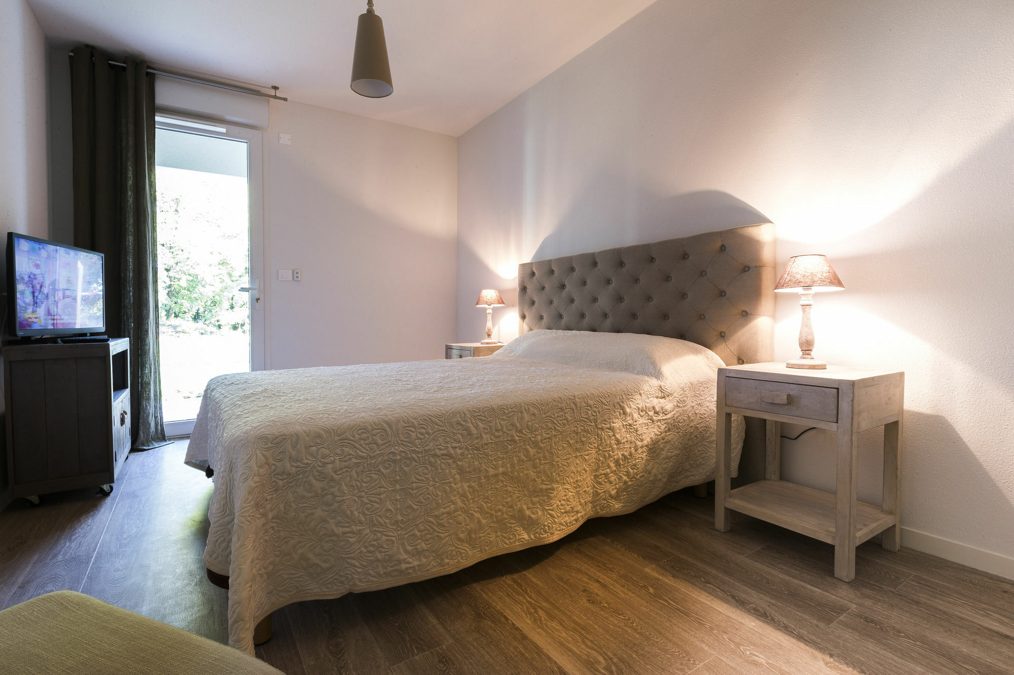 Zenao Appart'Hotel Невер Экстерьер фото